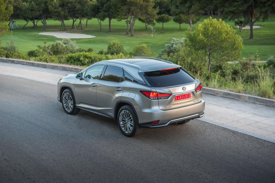  Lexus RX450h 2019 года  (WW) (фото 34 из 97)